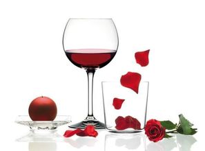 减腰路上的甜蜜陷阱 酒精饮料如何阻碍你的纤腰目标