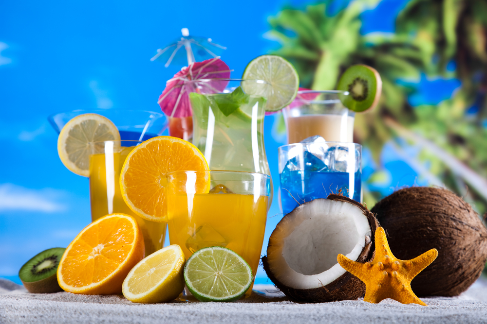 缤纷天然 探索鸡尾酒中的自然色彩与风味艺术